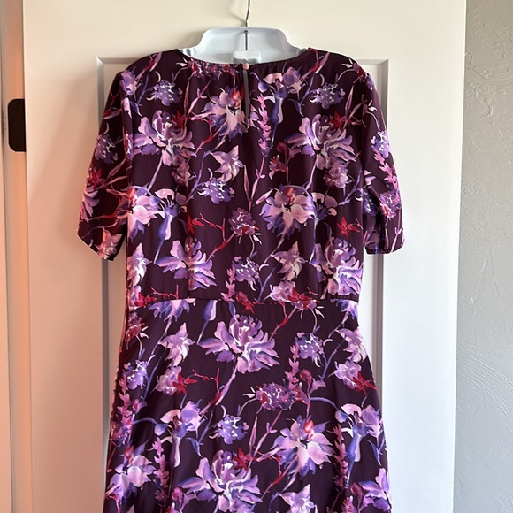 Purple, floral, fun and beautiful! 💜 - Picture 6 of 8